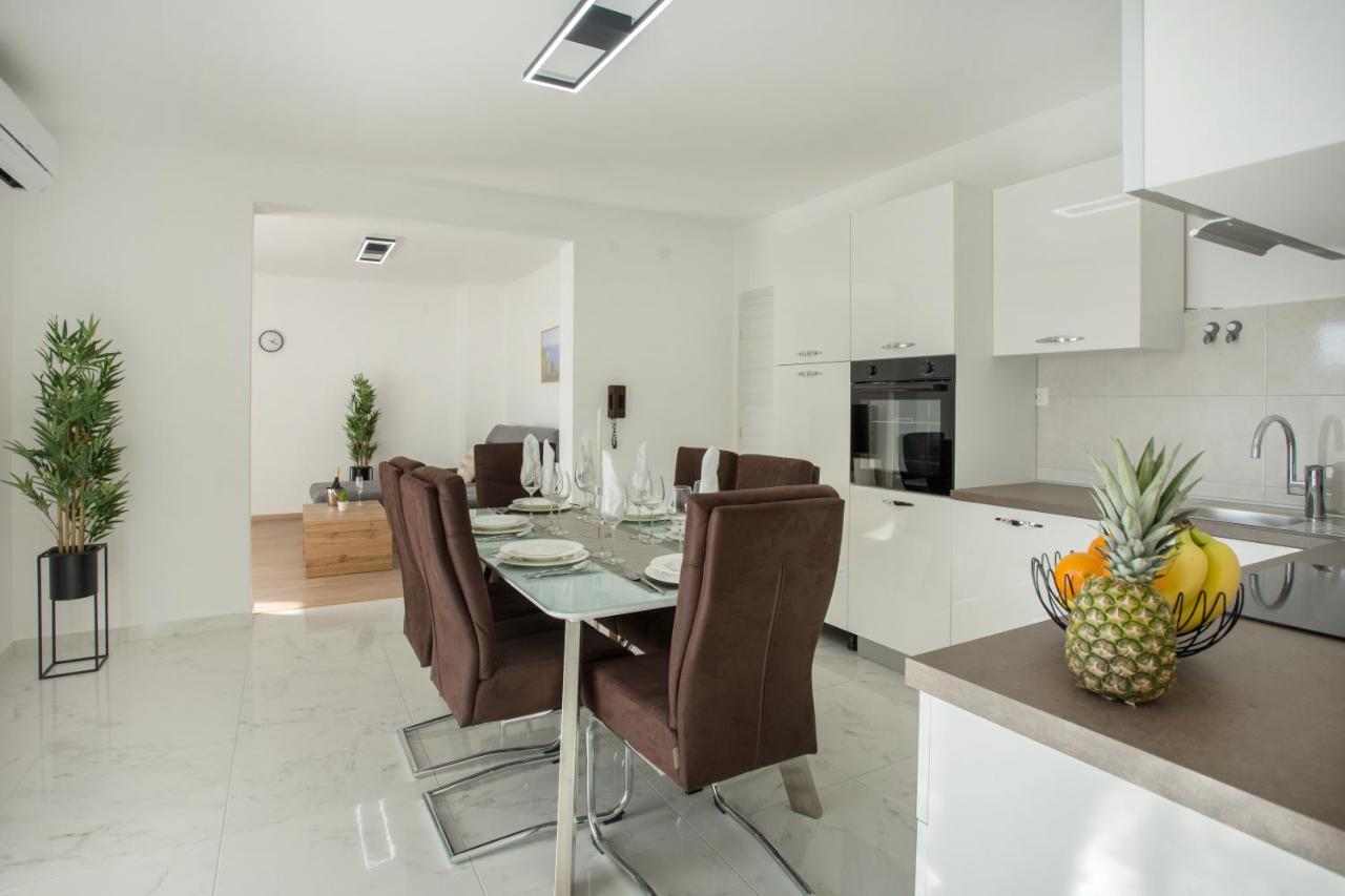 Apartment Radman Split Exteriör bild